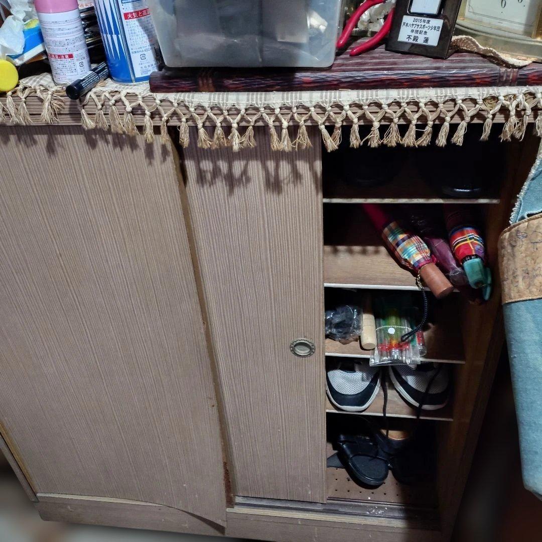 木製ベージュ箪笥　棚付き