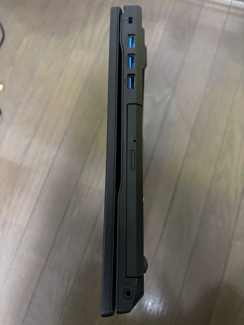 ノートパソコン　NEC PC-VK26HDZTD