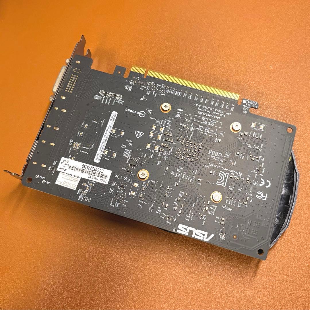 ASUS GeForce GTX 1050 Ti 4GB（補助電源不要）