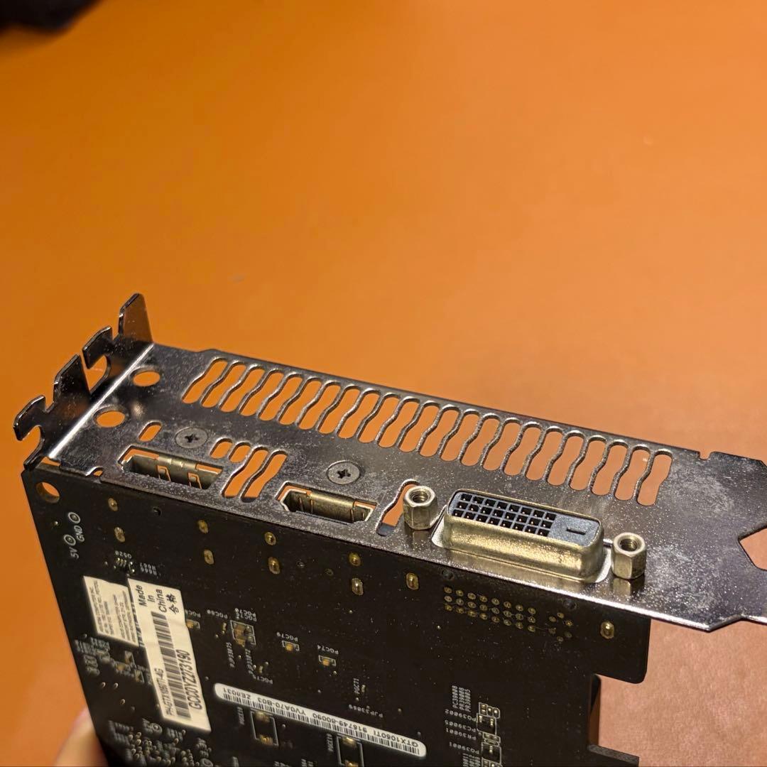 ASUS GeForce GTX 1050 Ti 4GB（補助電源不要）