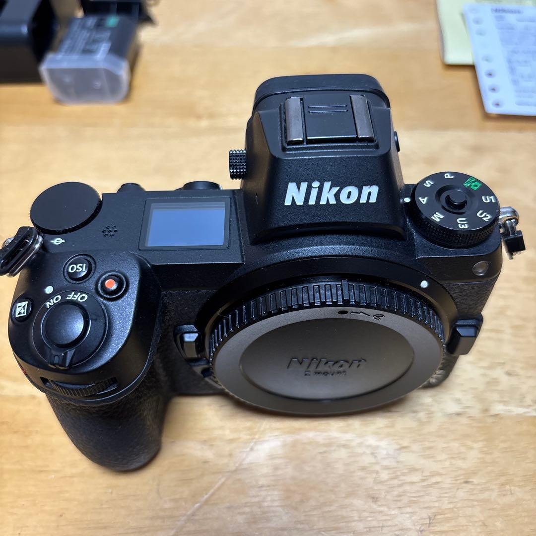 Nikon Z 6 【23年12月新品購入・シャッター回数1.5万】