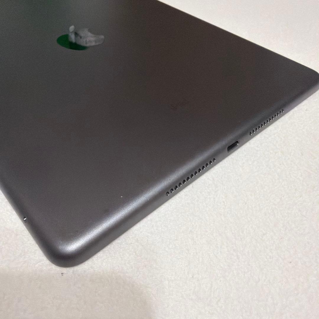 iPad 第8世代 32GB セルラーモデル スペースグレイ 動作確認済