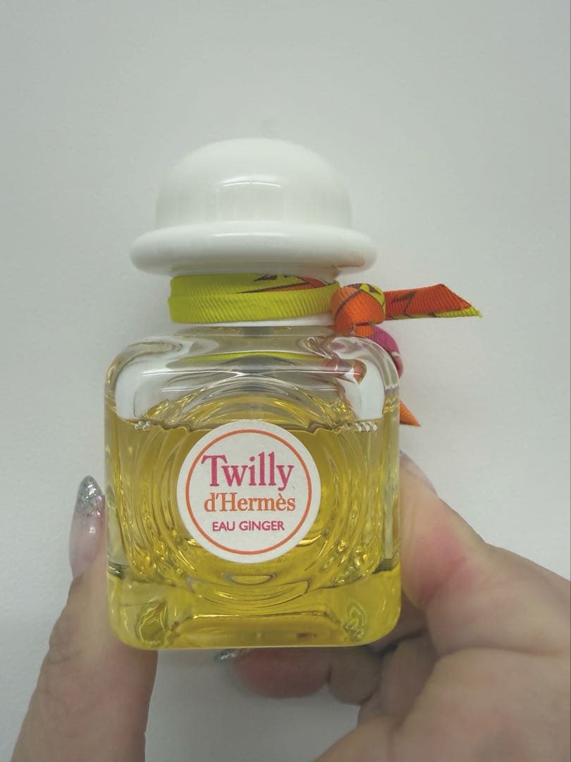 Twilly d'Hermès Eau Ginger 30ml 使用してます