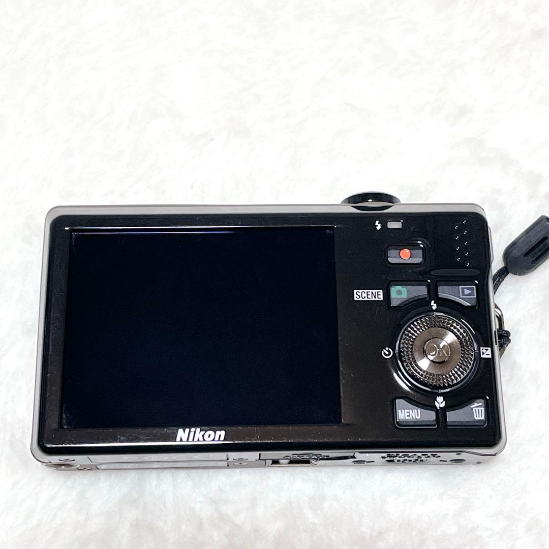 Nikon COOLPIX S6000 デジタルカメラ 7倍ズーム 付属品あり