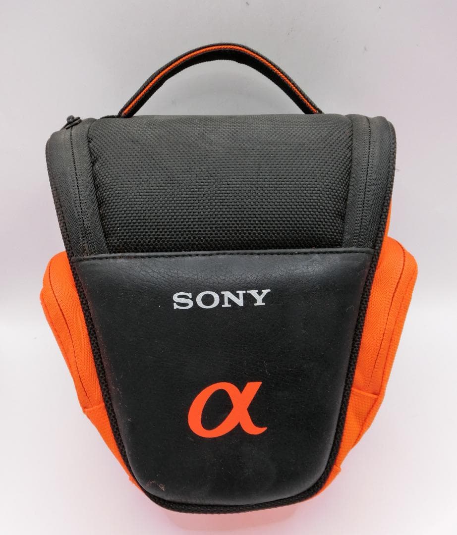 B 　カメラ　SONY　α１００　付属品、ケース、箱、説明書あり　動作確認済