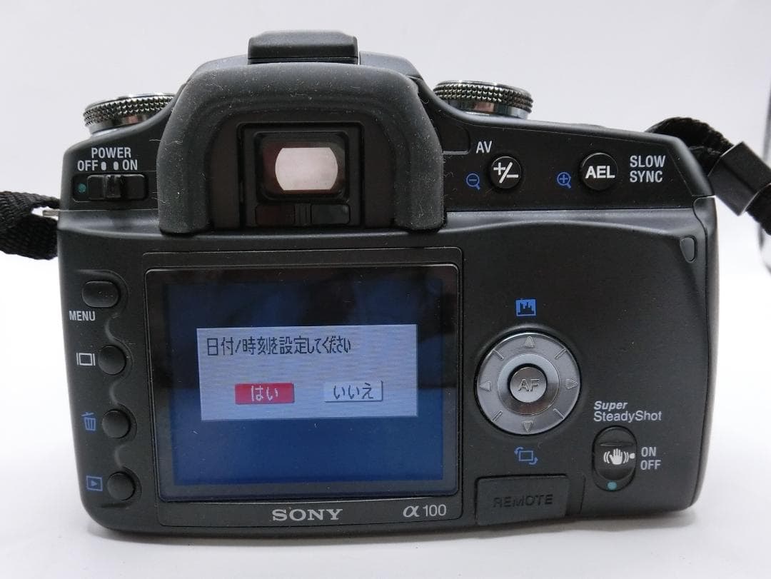 B 　カメラ　SONY　α１００　付属品、ケース、箱、説明書あり　動作確認済
