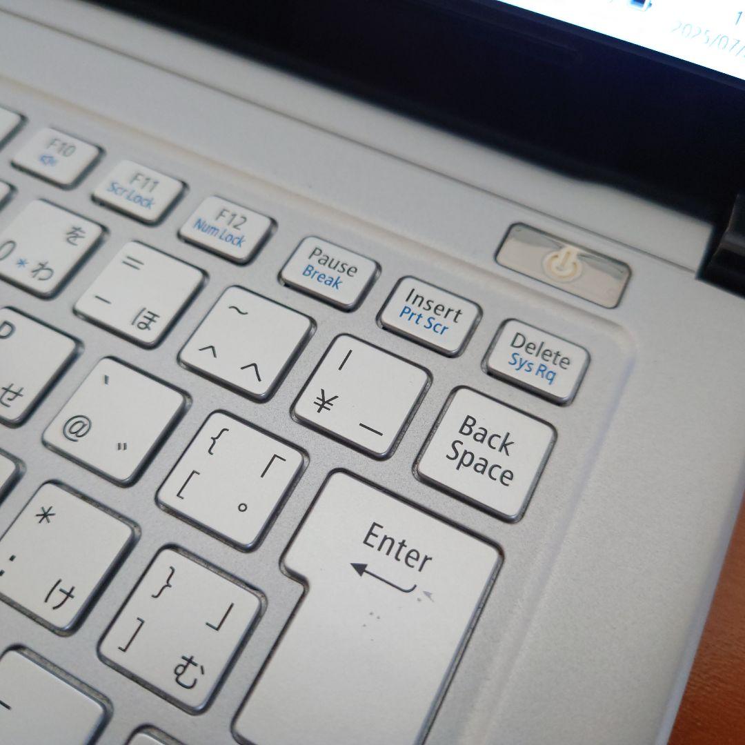 設定済み✨️軽量Ultrabook✨️NEC LaVie✨️Win11＆オフィス