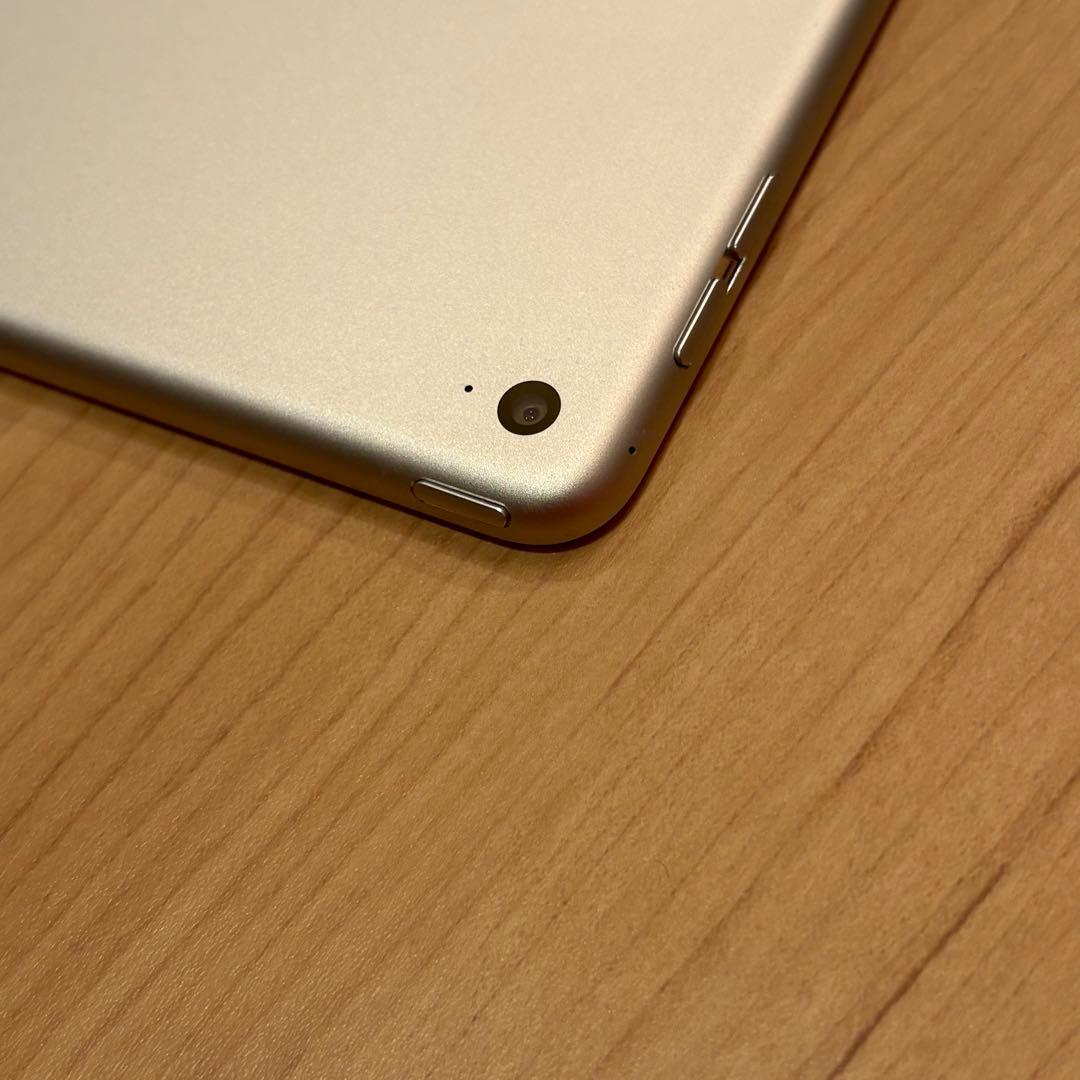 【美品】Apple iPad Air2 16GB シルバー　本体のみ