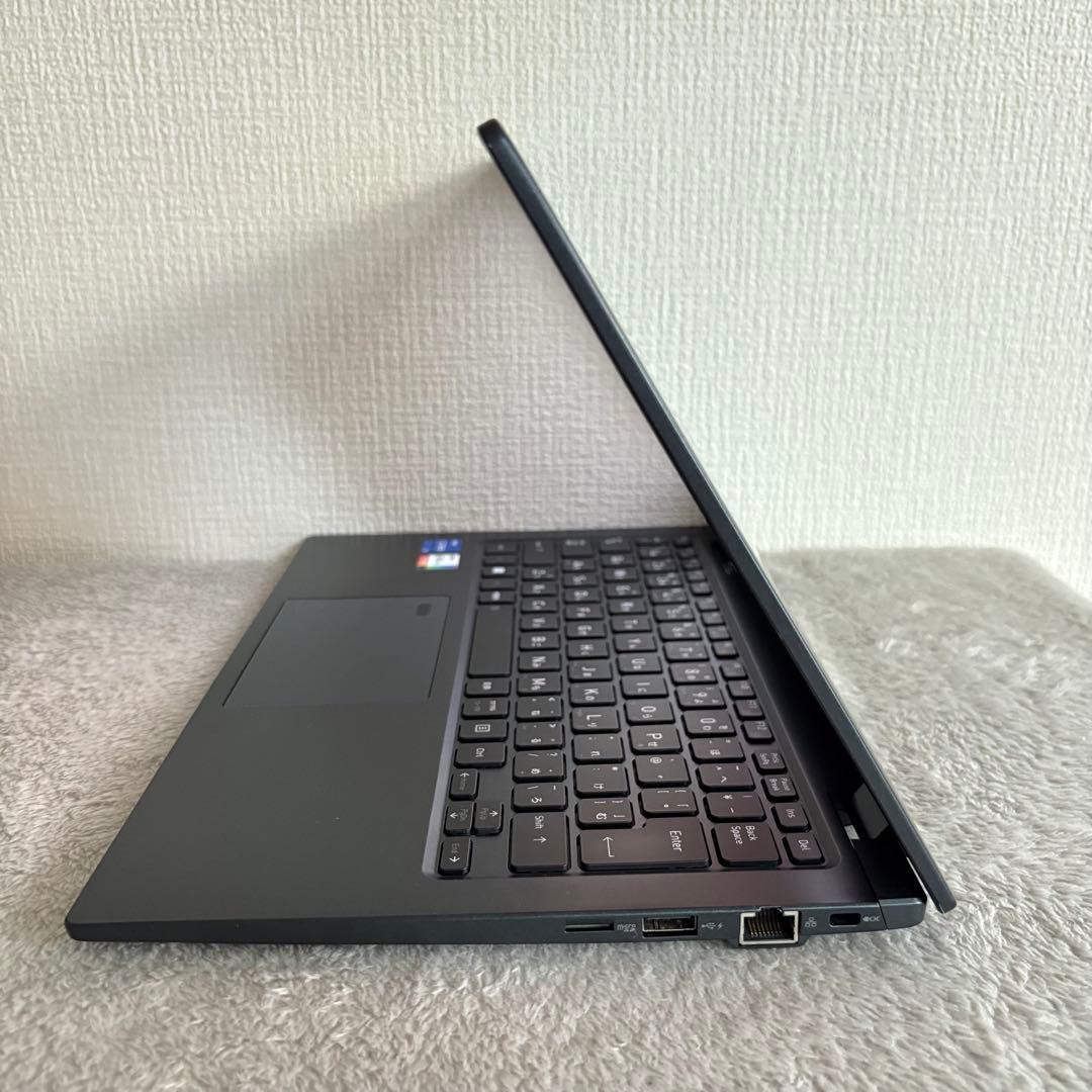 美品DYNABOOK G83 HU 11世代 i5超軽型ノートPC 16GB
