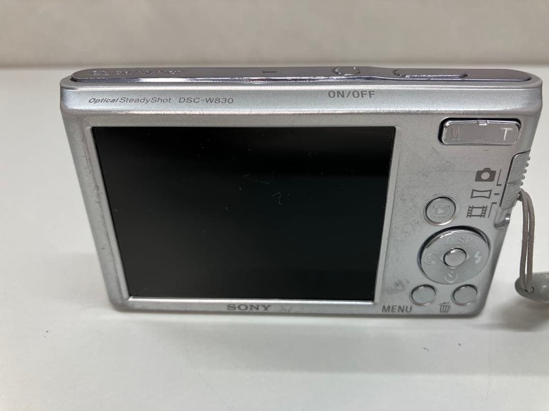 SONYサイバーショット DSC-W830 デジタルカメラ　シルバー【4582】