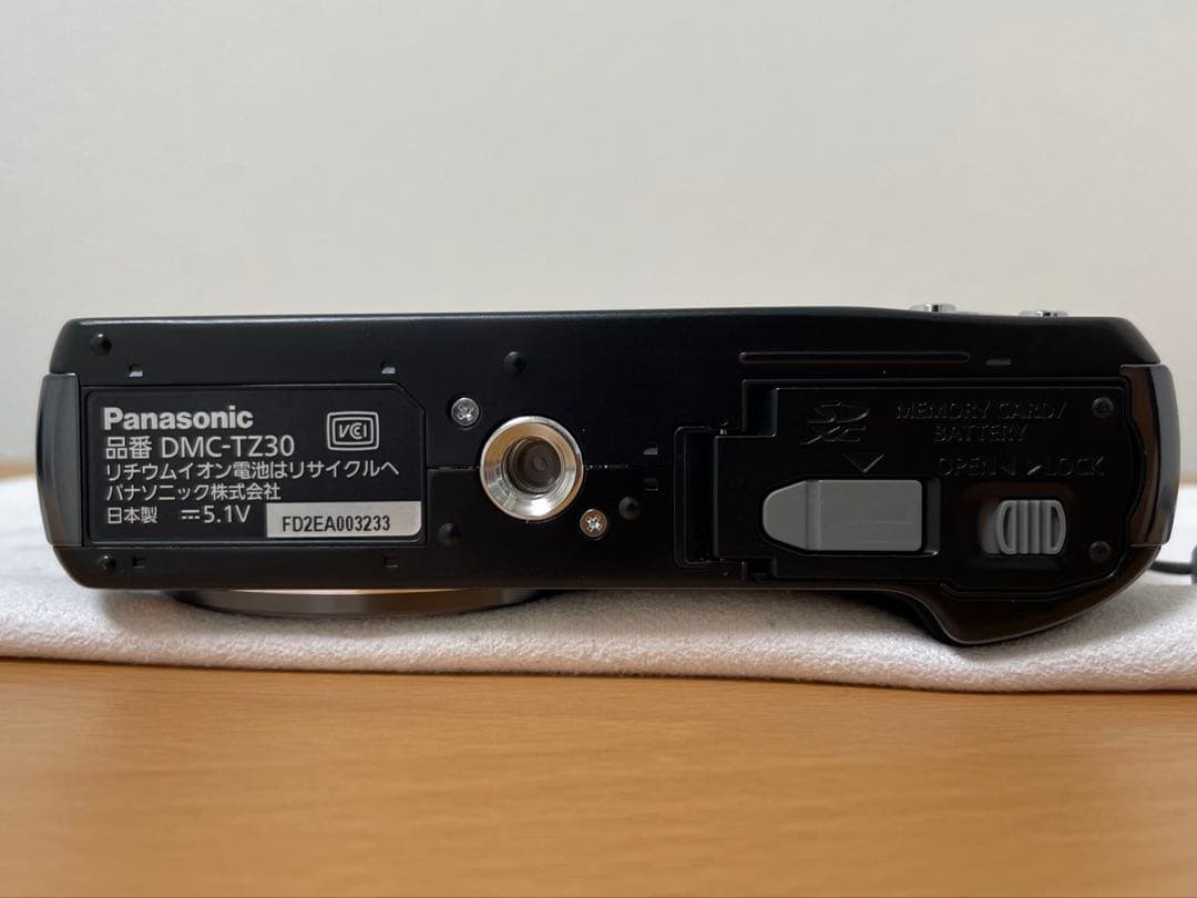 Panasonic LUMIX TZ30 デジタルカメラ 20倍ズーム
