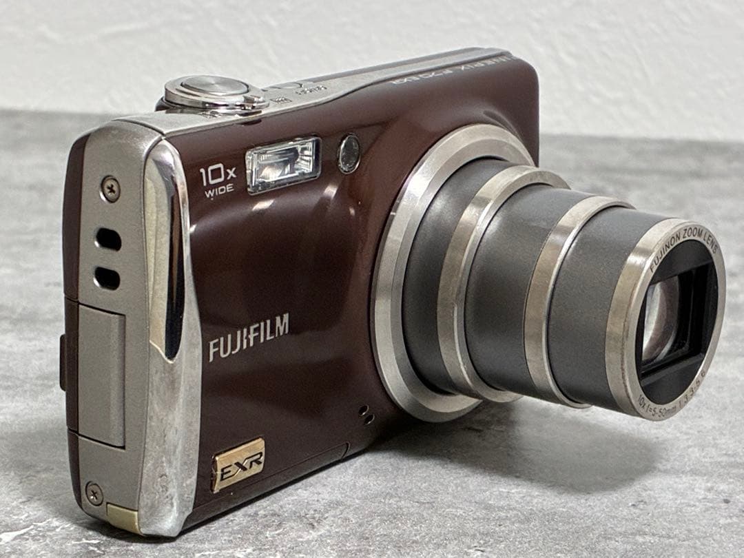 ⭐️外観美品⭐️フジフィルム FUJIFILM FINEPIX F70 EXR