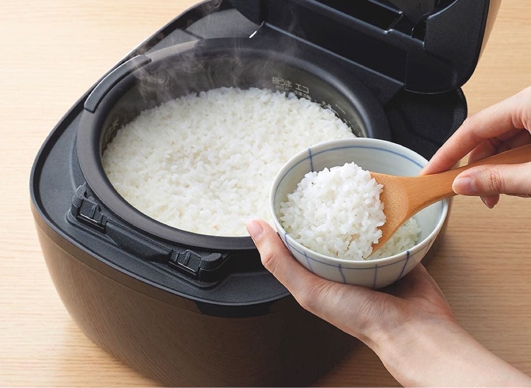 【新品•未使用】タイガー炊飯器　JPI-Y180 WY 一升炊きTIGER