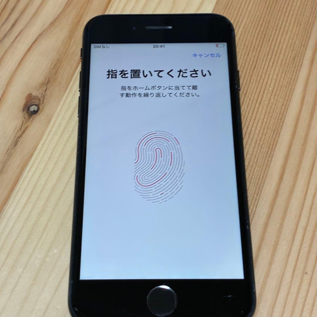 iPhone SE 第三世代　64GB SIMフリー　バッテリー100%
