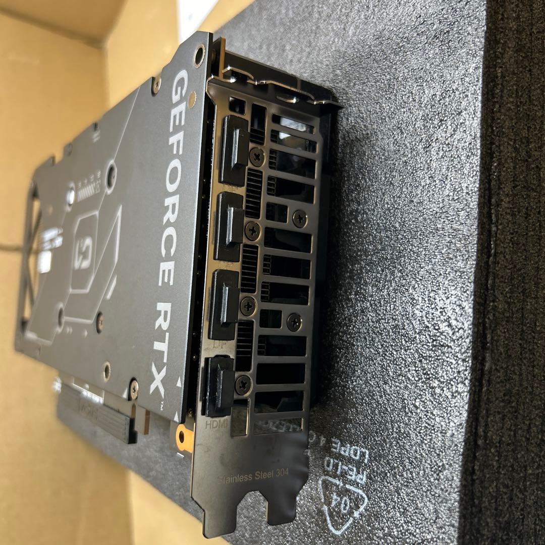 グラフィックボード・グラボ・ビデオカード ASUS DUAL GEFORCE RTX 5060