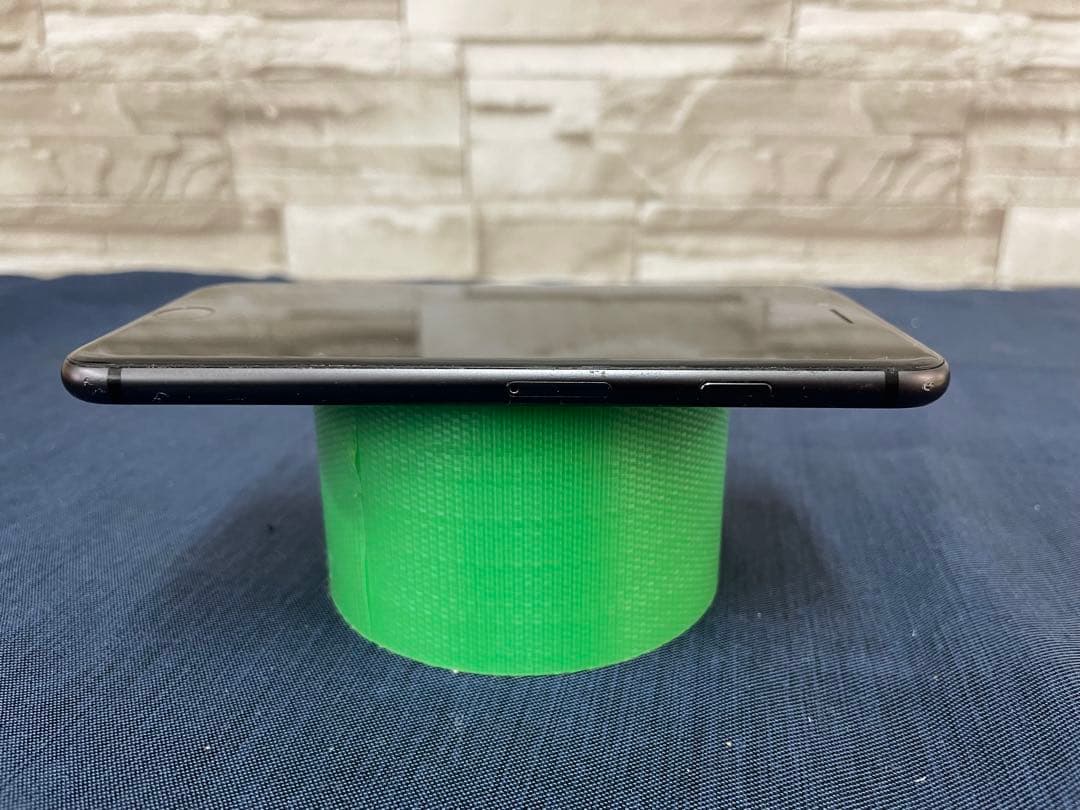 iPhone8 256GB バッテリー90%