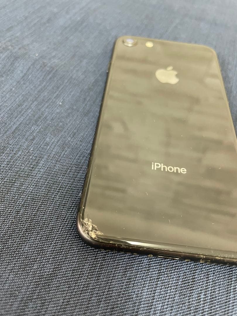 iPhone8 256GB バッテリー90%