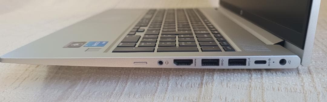 HP Probook 450 G9 第12世代core i5搭載
