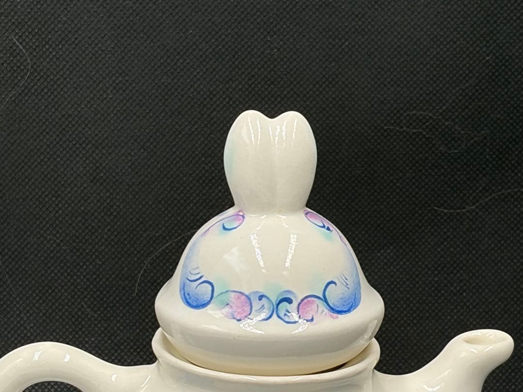 ソビエト　ヴィンテージ うさぎのポット。 長期保存品、現状、本品のみ、