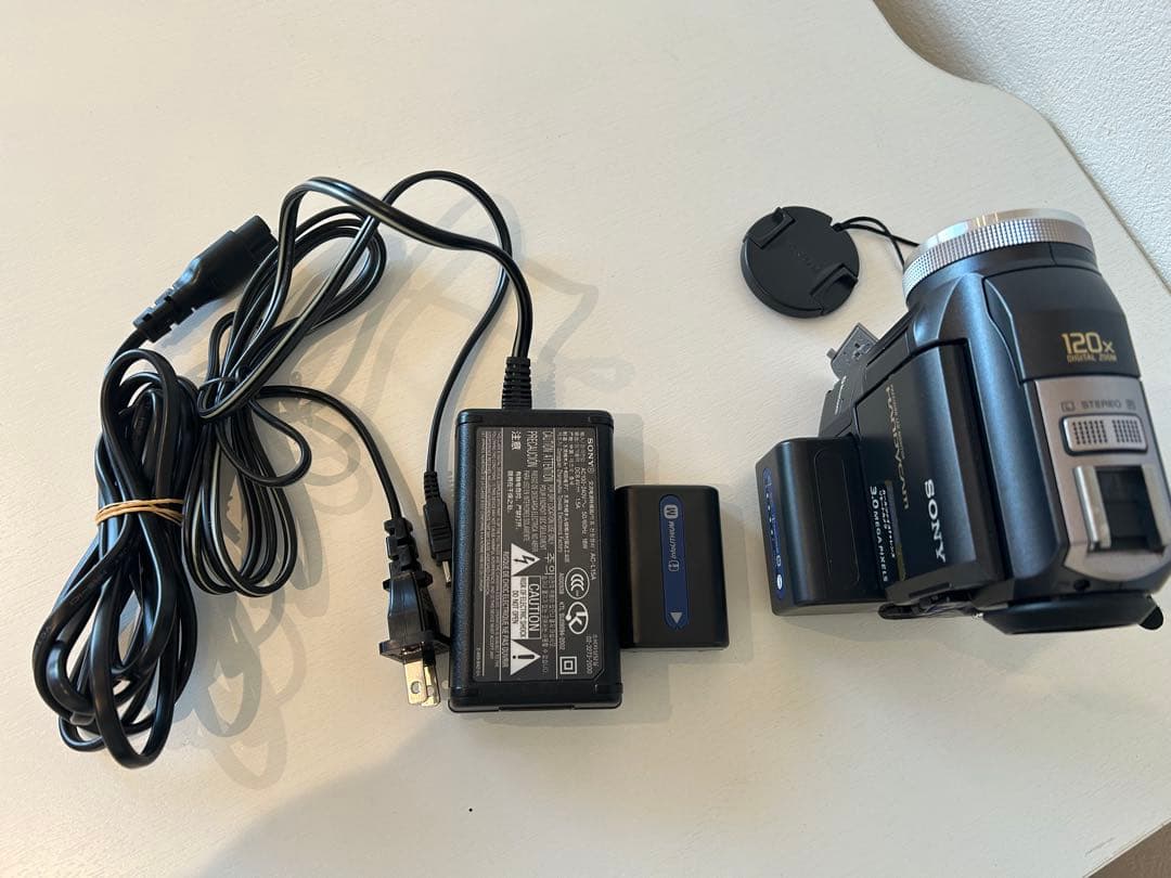 SONY ハンディカム　DCR-PC300