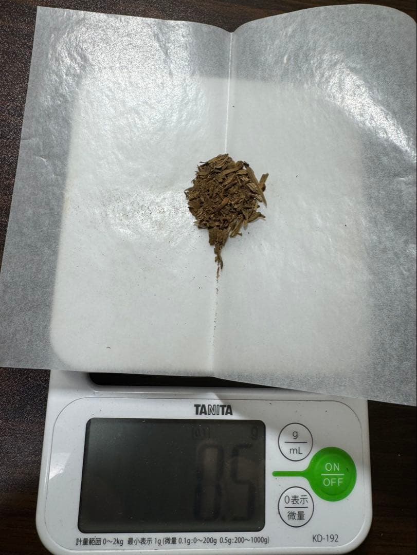 伽羅香木0.5グラム
