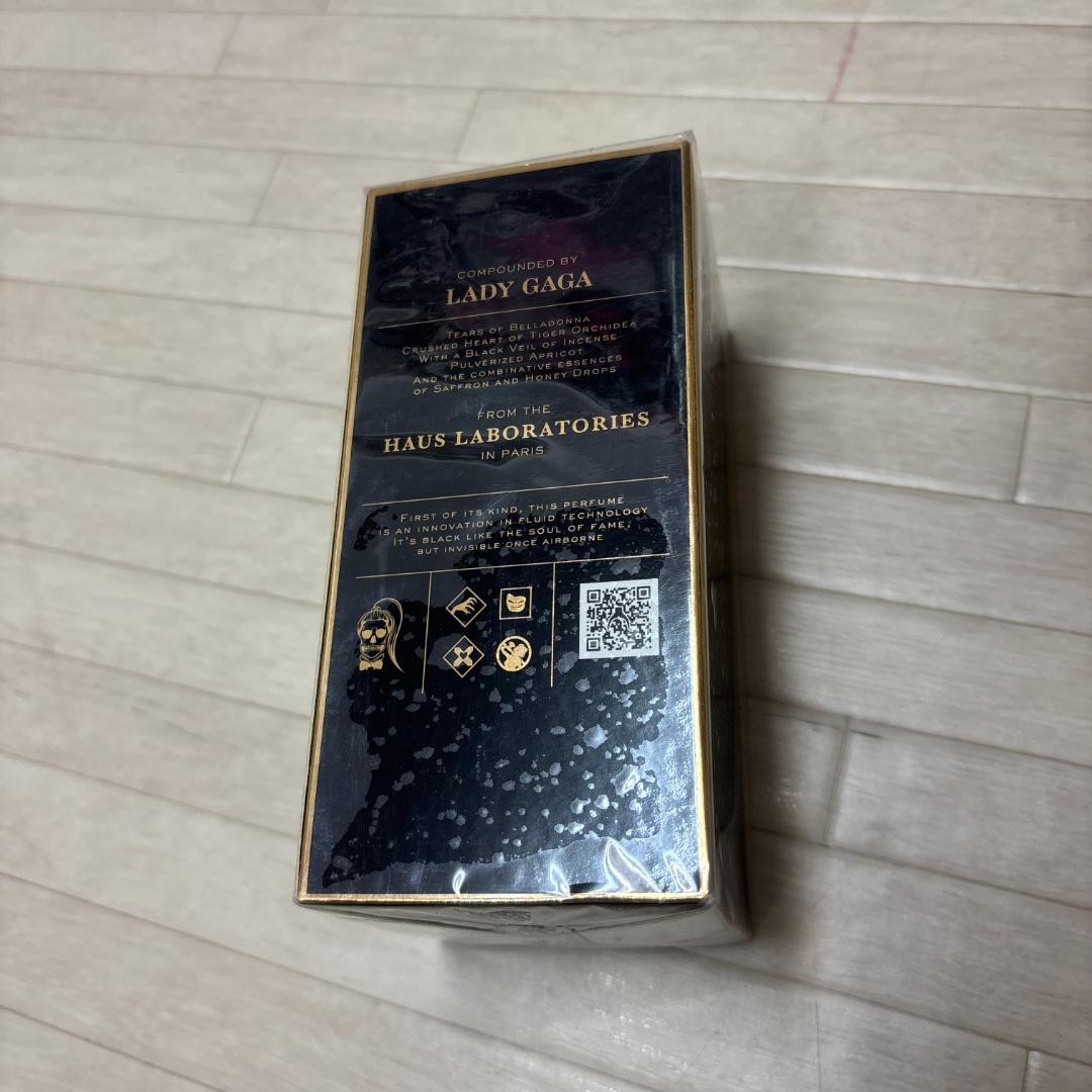 LADY GAGA FAME 廃盤 香水 100ml 未開封シール付 おまけつき