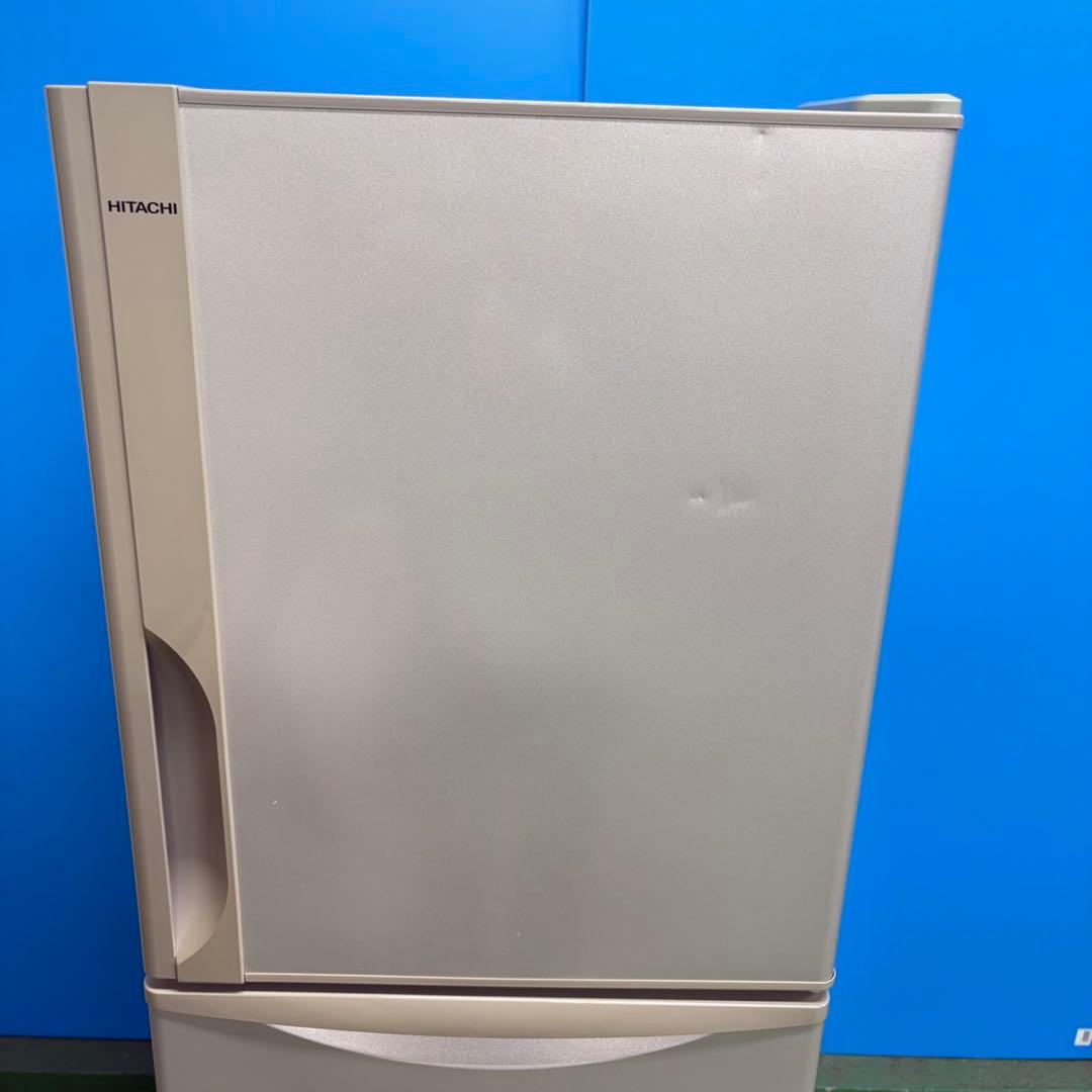 820 日立　中型冷蔵庫　200L〜300L 小型　一人暮らし　右開き　3ドア