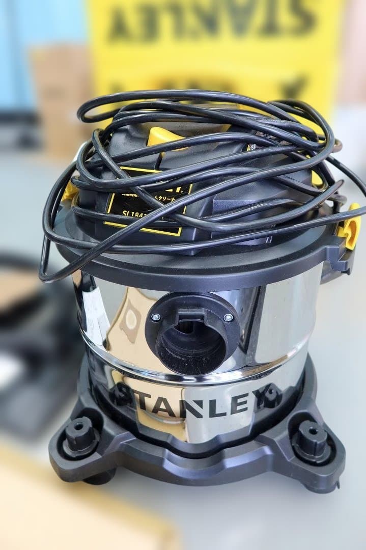 美品 スタンレー バキュームクリーナー SL18410-5B 乾湿両用 掃除機