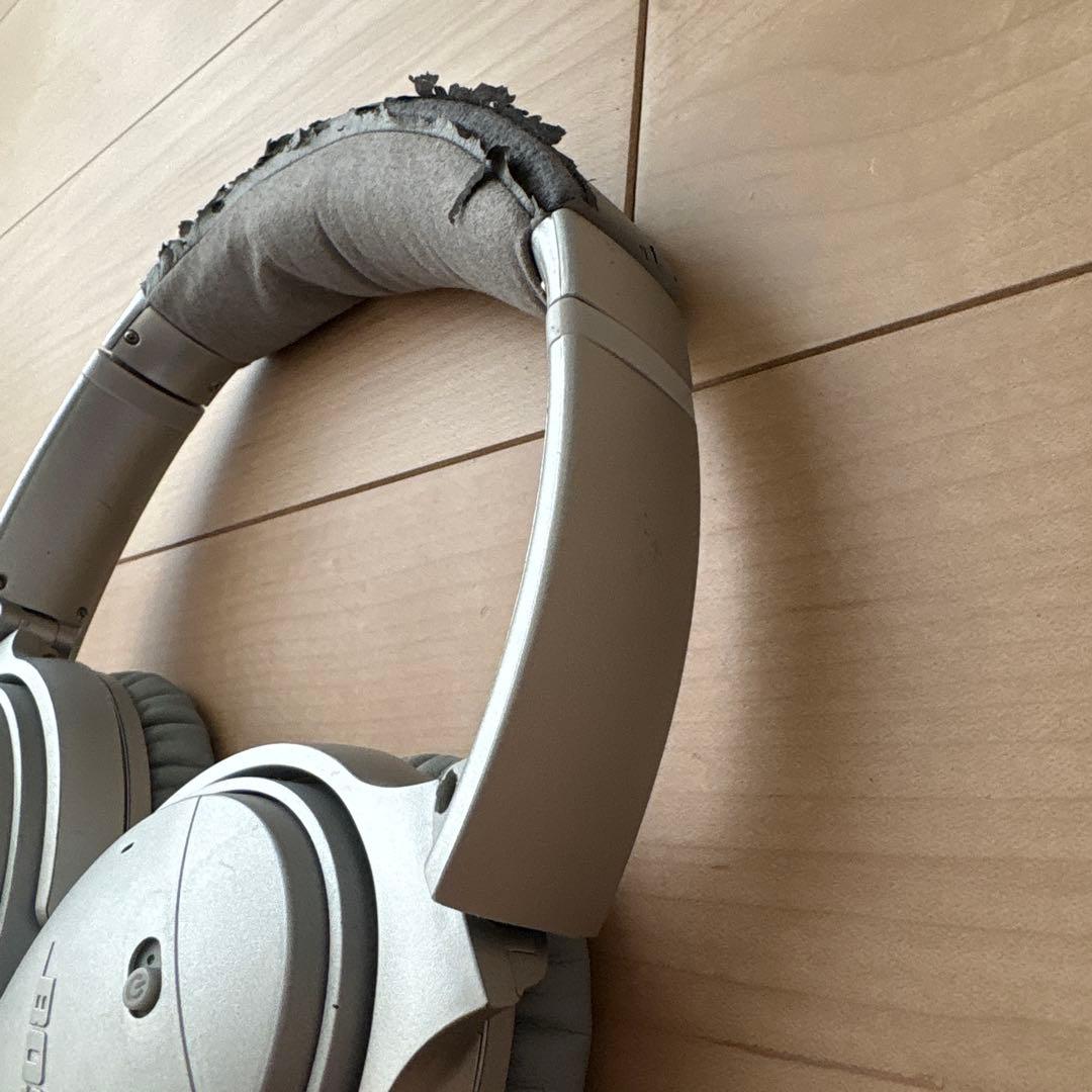 Bose ワイヤレスヘッドホン シルバー
