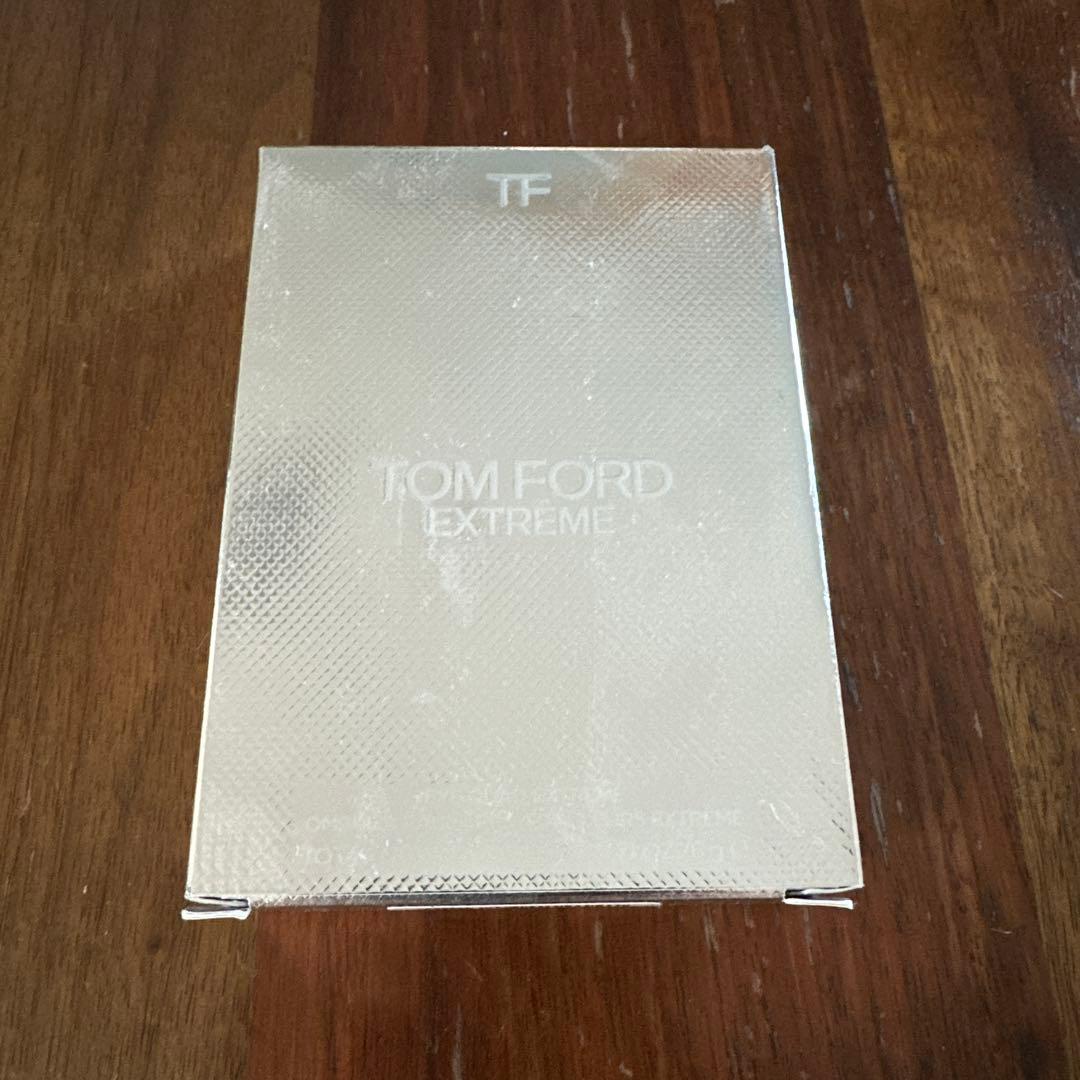 【新品】TOM FORD アイシャドウ 01 MERCURIAL