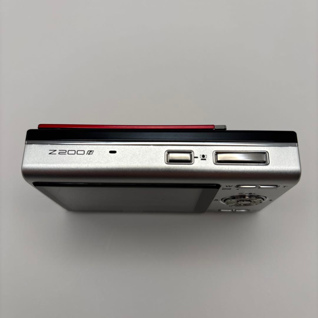 デジタルカメラ Fujifilm FinePix Z200fd