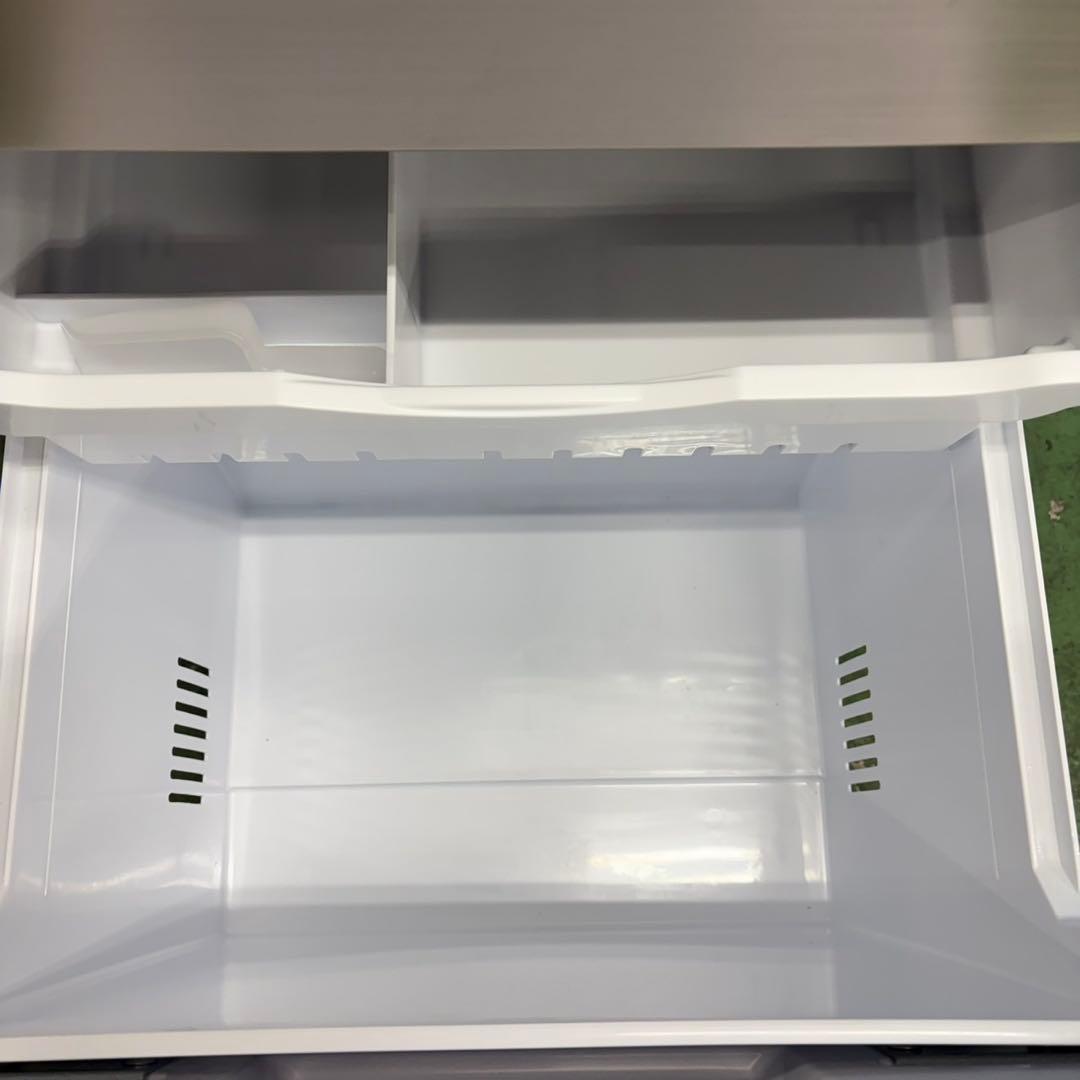 959 2024年製　日立　ゴールドカラー　３ドア　 使用日数1ヶ月　極美品