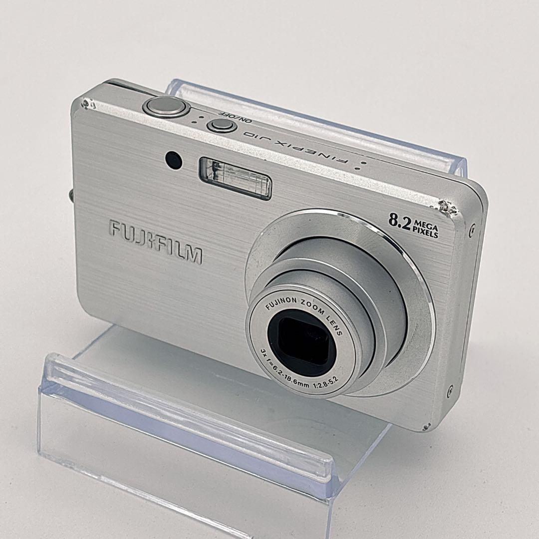 ✨美品✨ 富士フイルム FinePix J10 8.2MP 充電器付 コンデジ