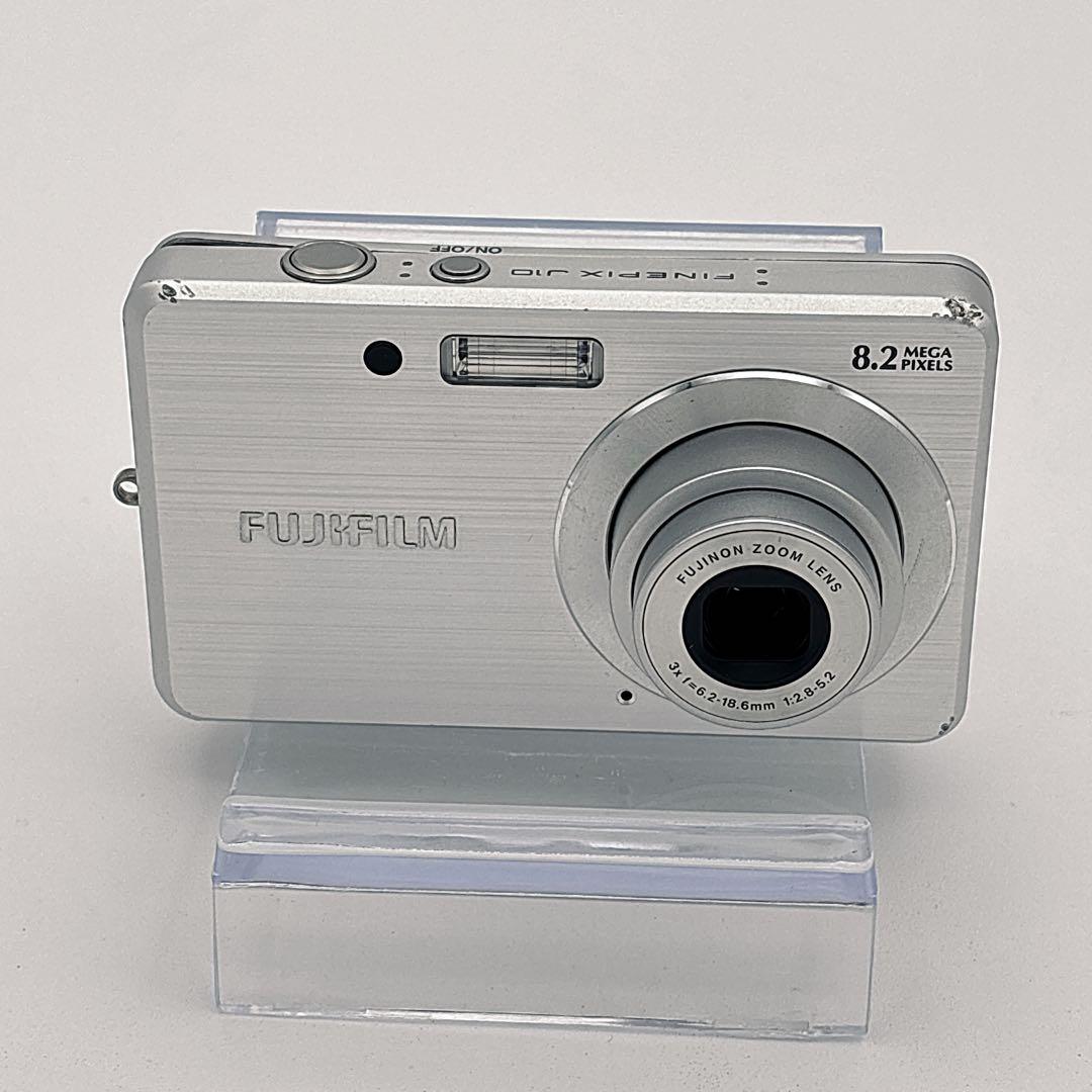 ✨美品✨ 富士フイルム FinePix J10 8.2MP 充電器付 コンデジ
