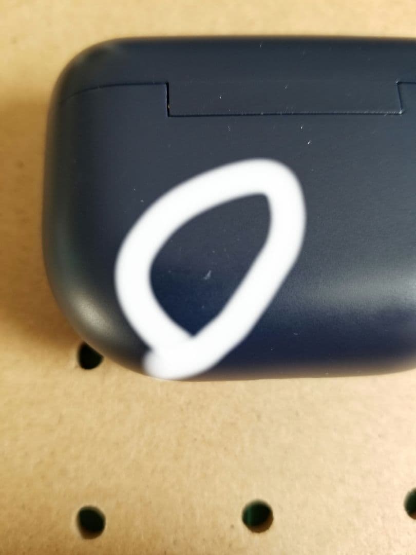 【充電ケースのみおおむね美品】Jabra Elite 8 Active ネイビー
