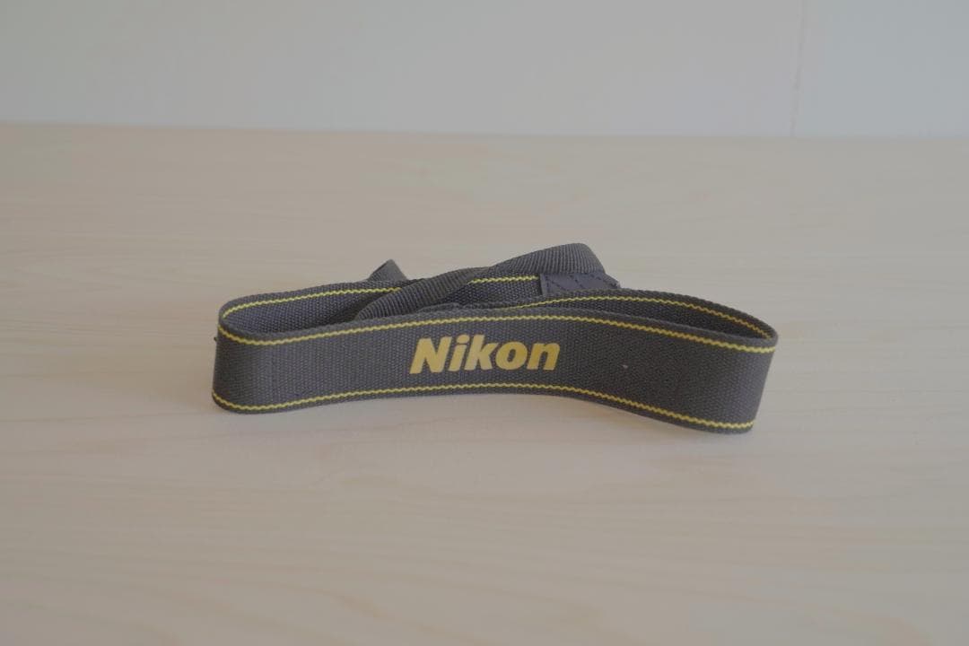 【早い者勝ち】Nikon D3400 デジタル一眼レフカメラ　ダブルズームキット
