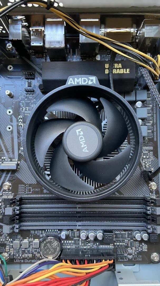美品 Ryzen 7 5700G ベアボーンキット Gigabyte B550M