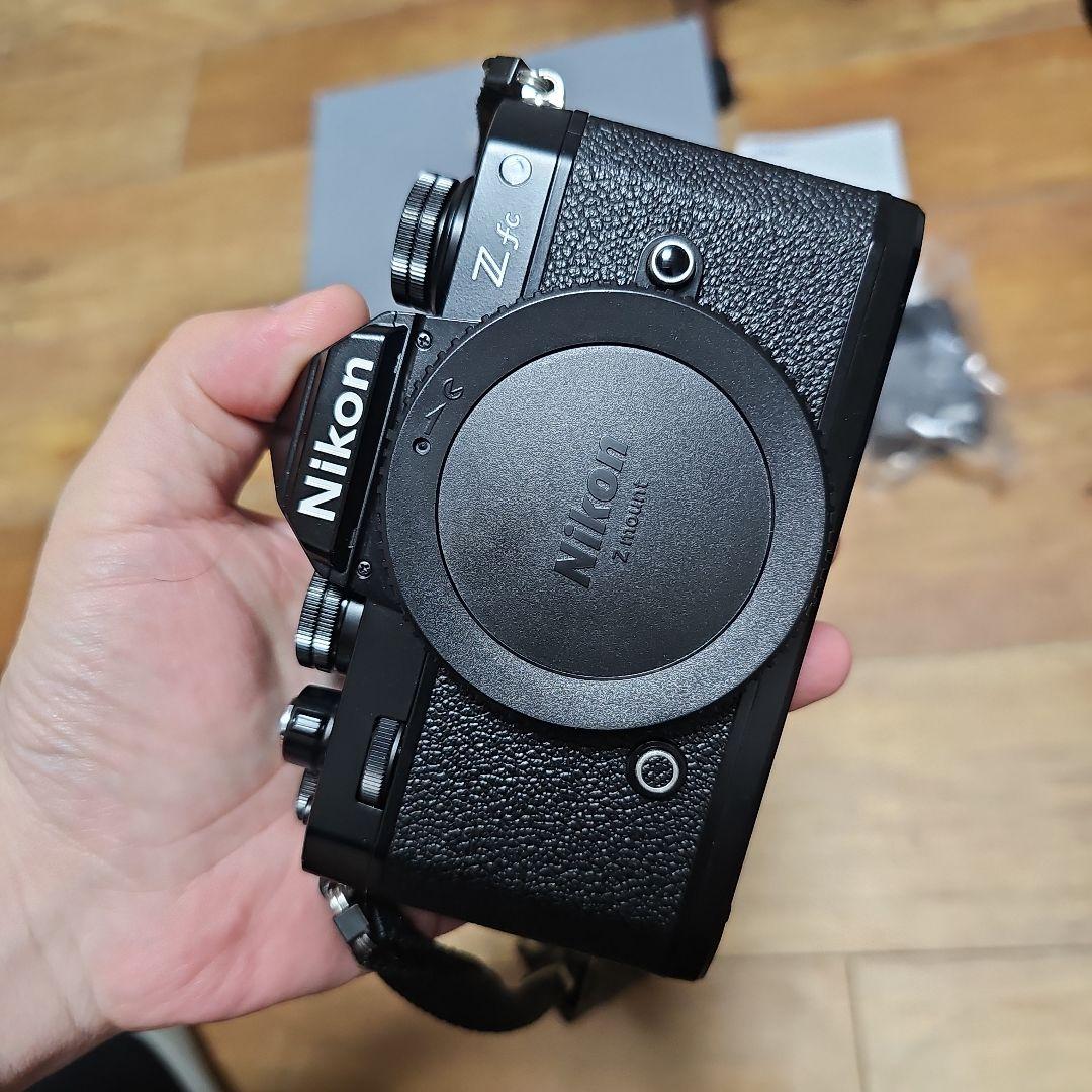 Nikon Z fc ミラーレス一眼 レンズ2本付
