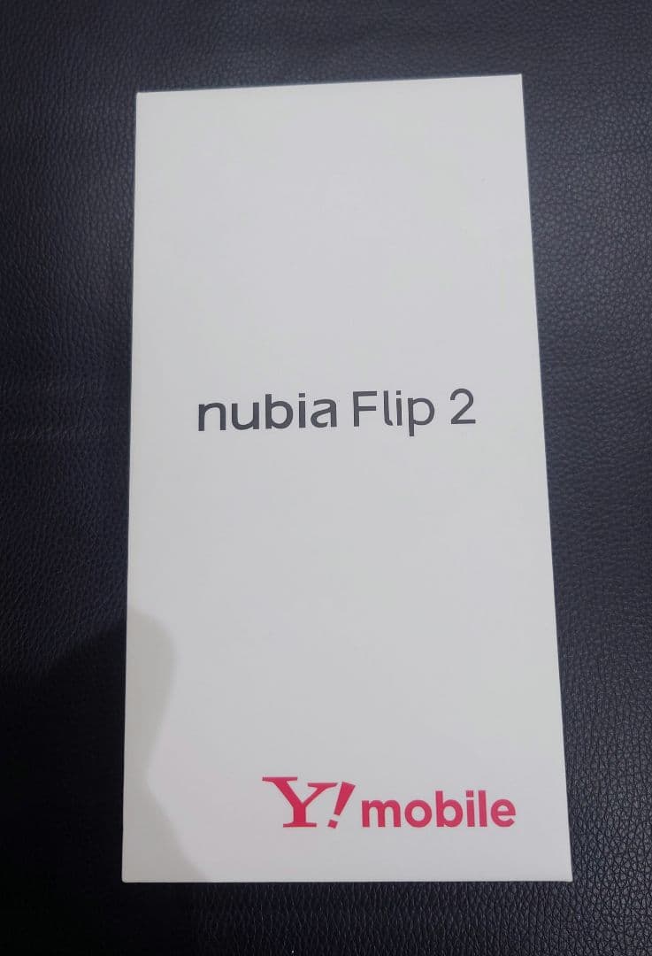 nubia flip 2 本体　ホワイト 折りたたみ式スマートフォン