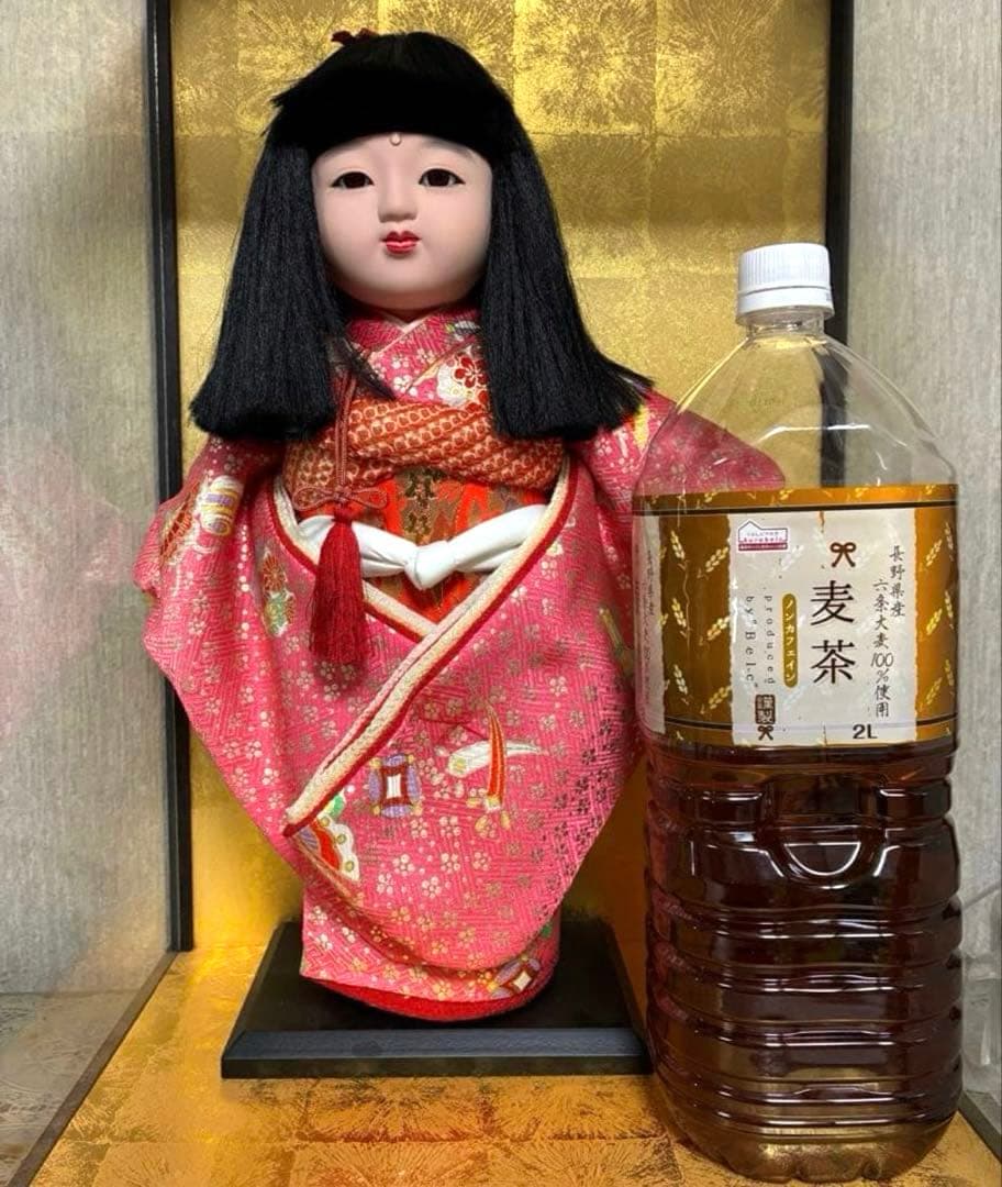 お値下げ・市松人形・人形の高さ約40cm・日本人形・ガラスケース無し
