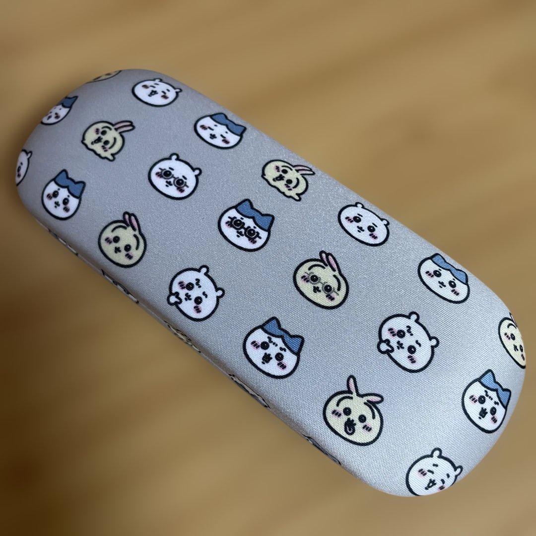 【新品・未使用】Zoff　ちいかわ　ゾフ　メガネケース　眼鏡ケース　ベージュ