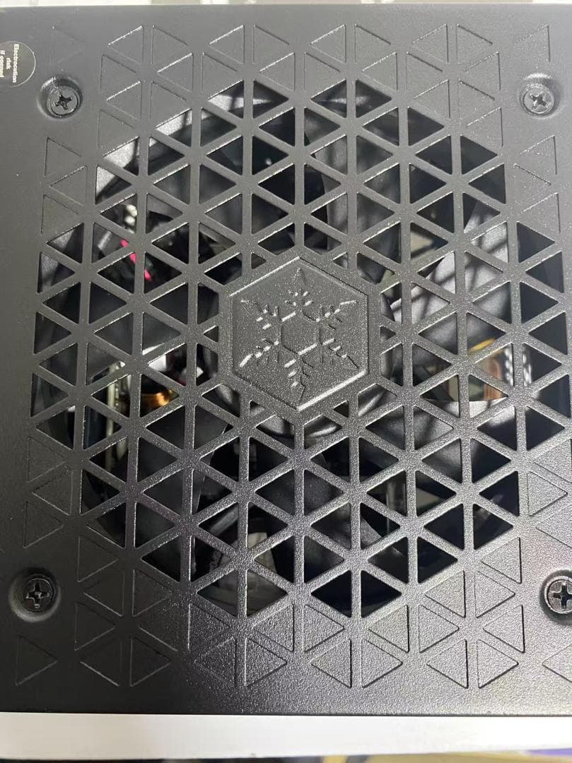 超美品 Silver Stone 850W電源ユニット 80PLUS Gold