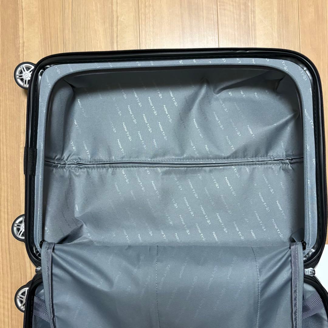【新品未使用】機内持込スーツケース40ℓ