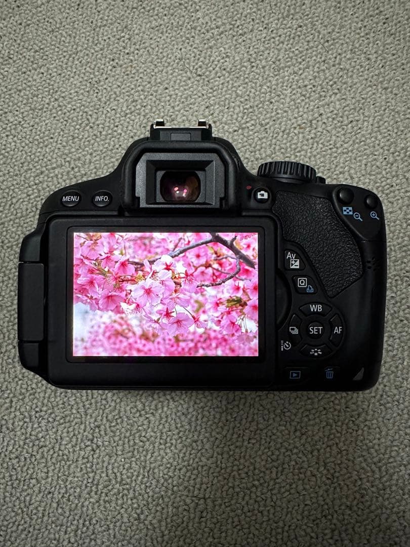 CanonKissX6i レンズキット18-55SDカード付すぐ使える動作確認済