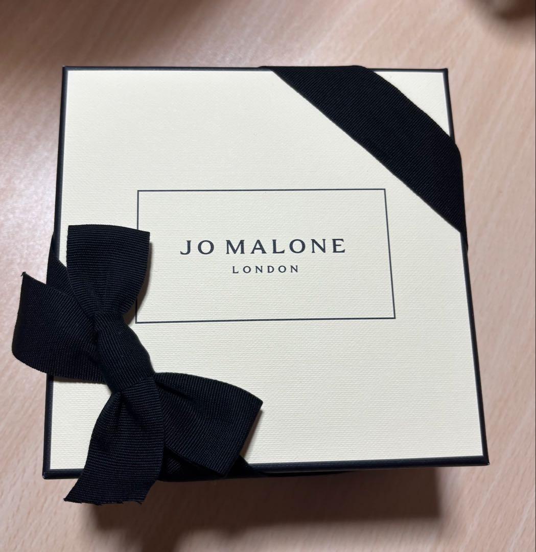 JO MALONE ENGLISH PEAR & FREESIA 紙袋と箱付き