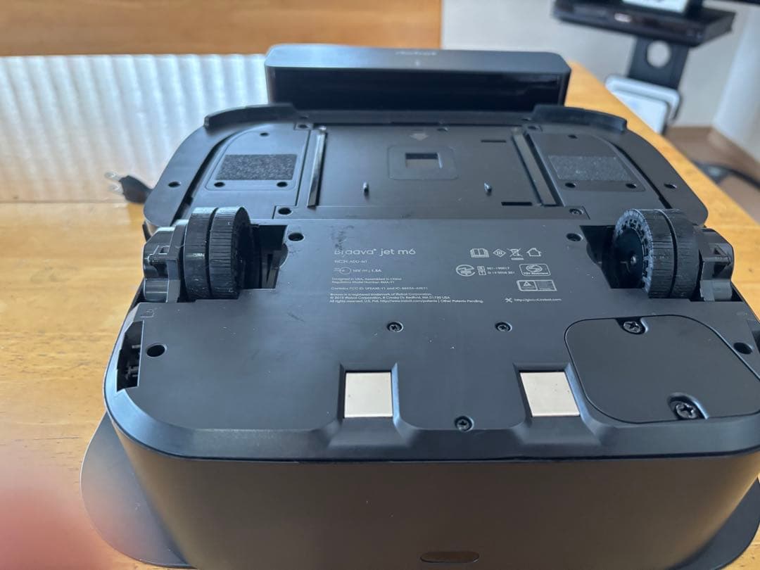 アイロボット ブラーバ　M6 iRobot 床拭き