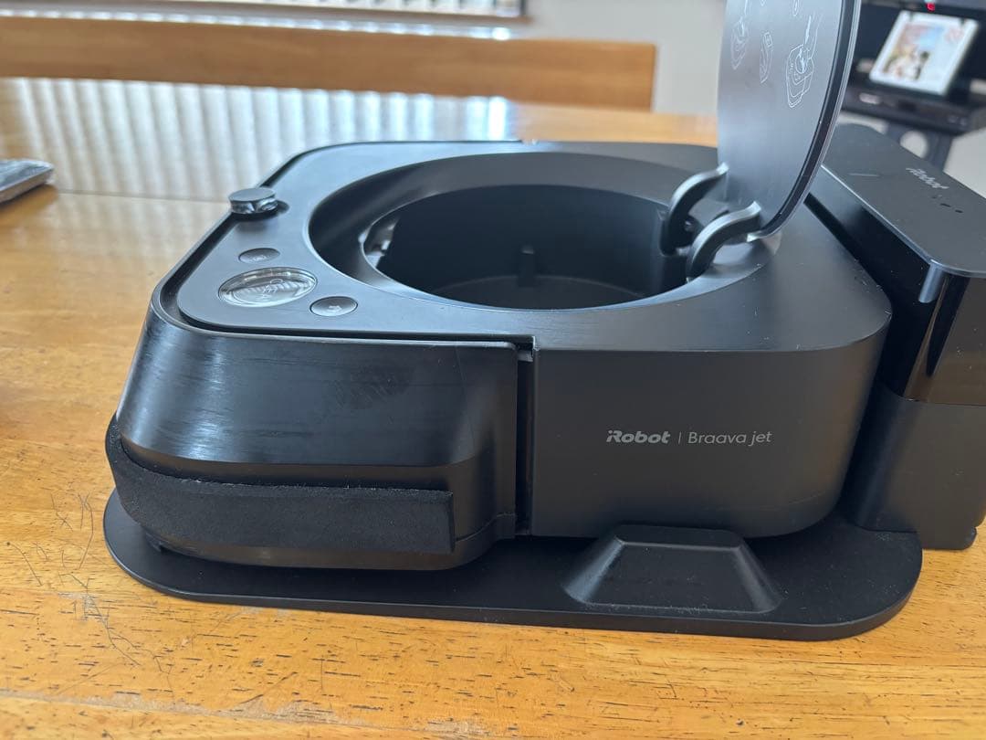 アイロボット ブラーバ　M6 iRobot 床拭き