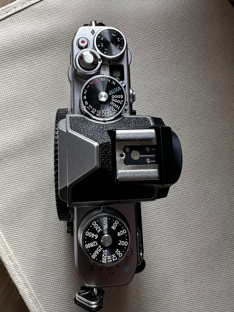 Nikon Z fc ミラーレスカメラ　ボディのみ　付属品
