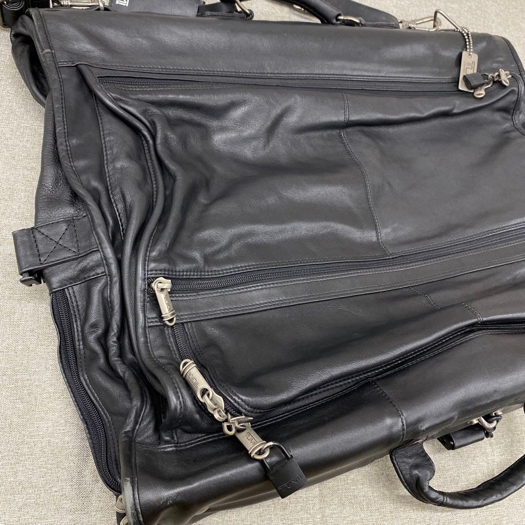 ③N985＊ TUMI ガーメントバッグ ブラック 大容量