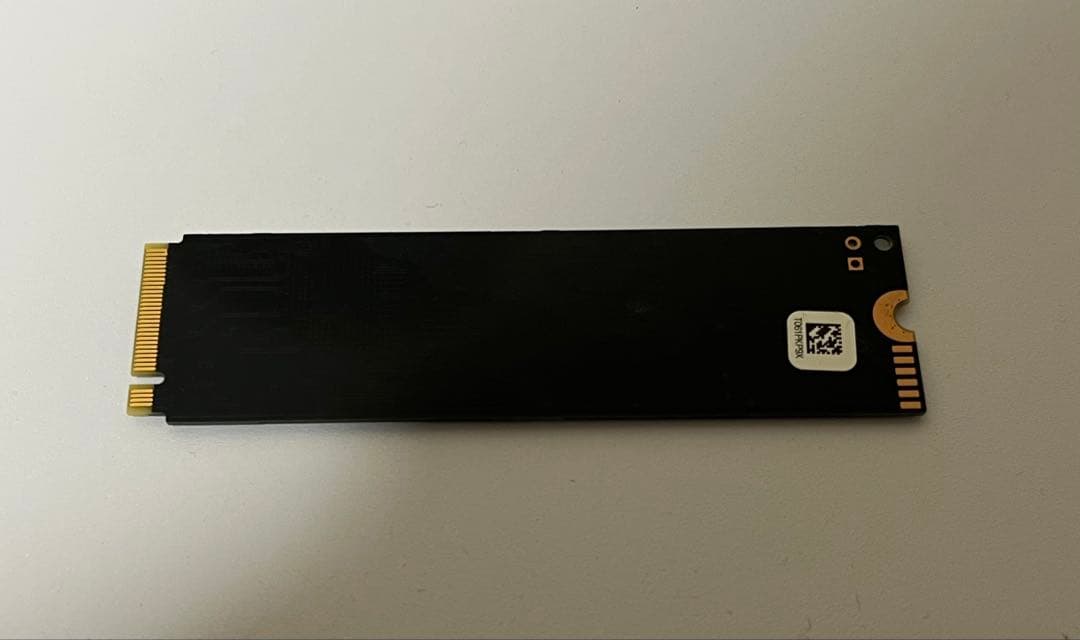 内蔵型SSD Crucial P1 1000GB NVMe M.2 SSD